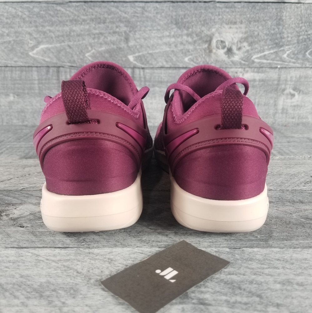 New Nike Free Tr 7 - Picture 5 of 6